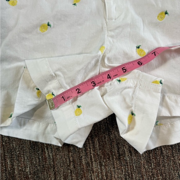 LOFT High Waist Washed Twill Shorts with Embroidered Lemons size 8 - Picture 6 of 6